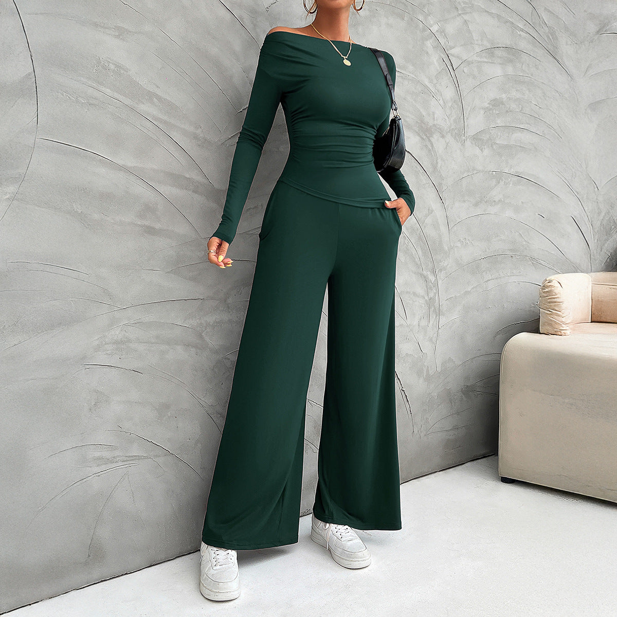 Women's Set – Slim Fit Long-Sleeve Top – High-Waisted Wide Pants – Stretchable Comfort