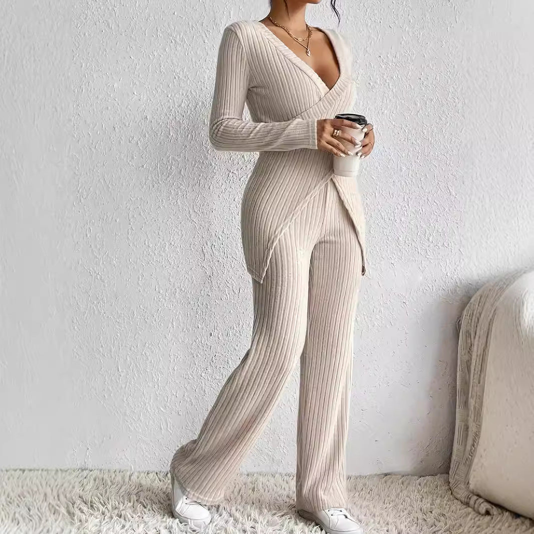 Women's Set in Ribbed Material – Wrap Blouse with Long Sleeves – Loose Pants