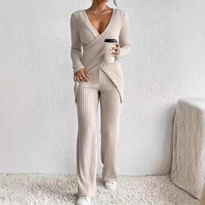 Women's Set in Ribbed Material – Wrap Blouse with Long Sleeves – Loose Pants