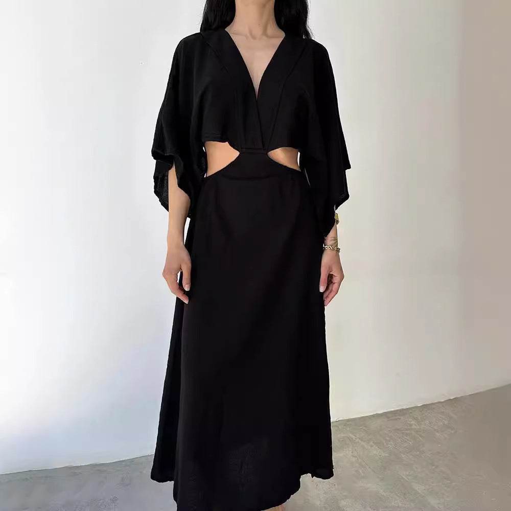 Dress for women – Maxi length – Slim fit – V-neck – Cut-out waist – Slit