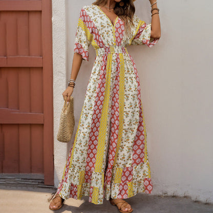 Kvindedragt – Boheme Print – V-Hals – Elastisk Talje – Løs Pasform – Lange Ben