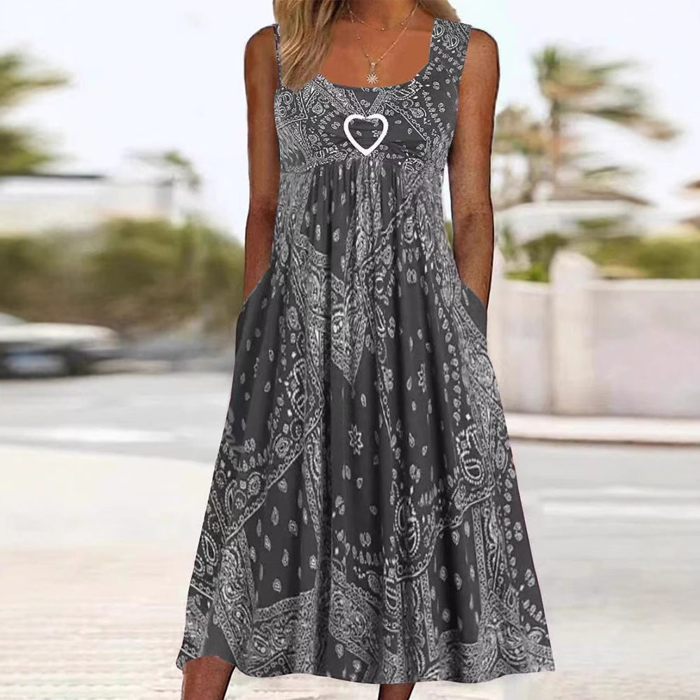 Women's Maxi Dress – Sleeveless A-Line – Bandana Print – Light and Breathable – With Pockets