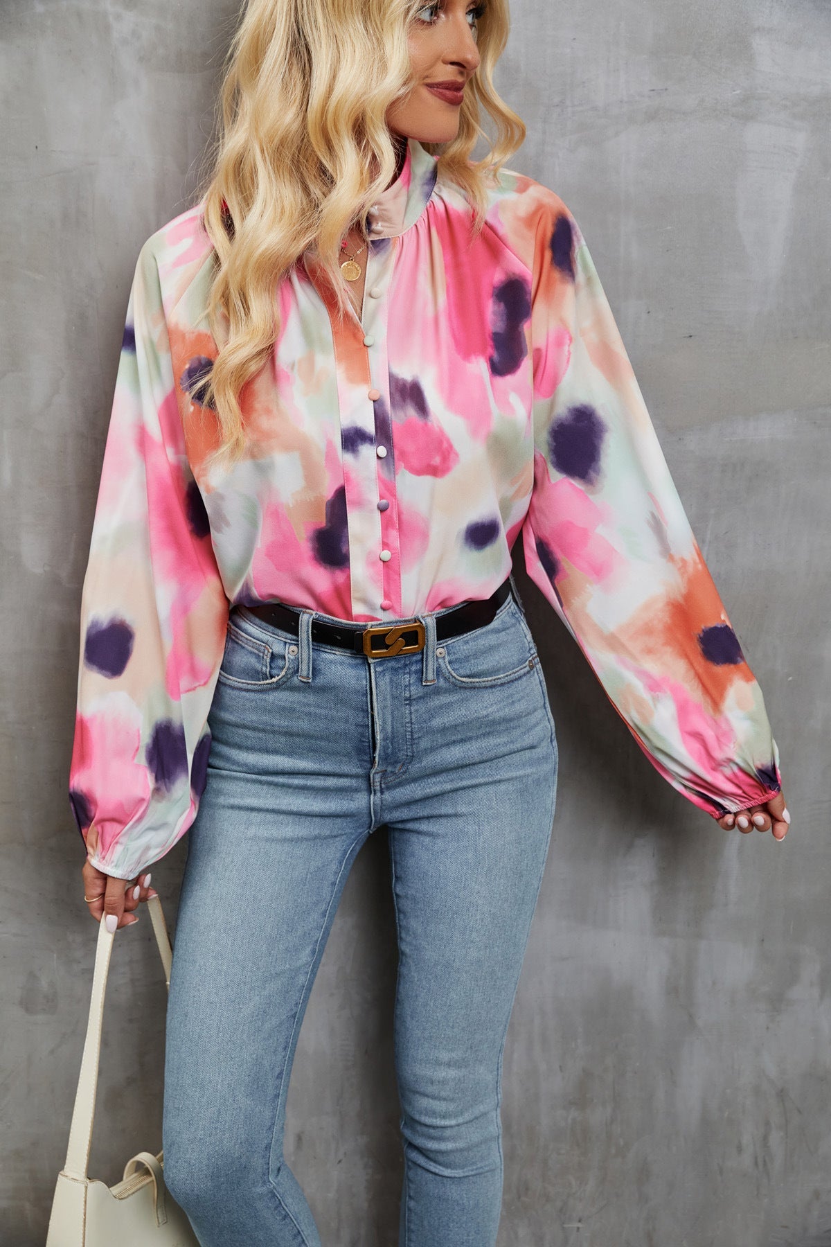 Women's Blouse – Relaxed Fit – Light and Breathable – Button Closure and Artistic Print