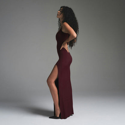 Women's Maxi Dress – Slim Fit – Spaghetti Straps – Slit – Backless Evening Look