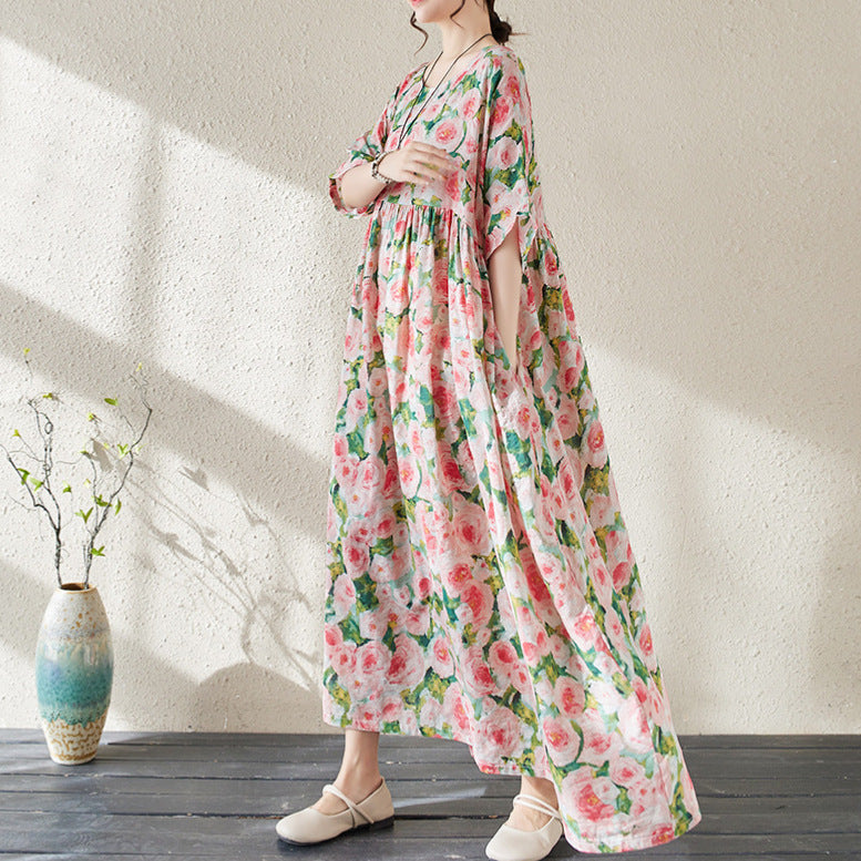 Women's Maxi Dress – Floral Pattern – Loose Fit – V-Neck – 3/4 Sleeves