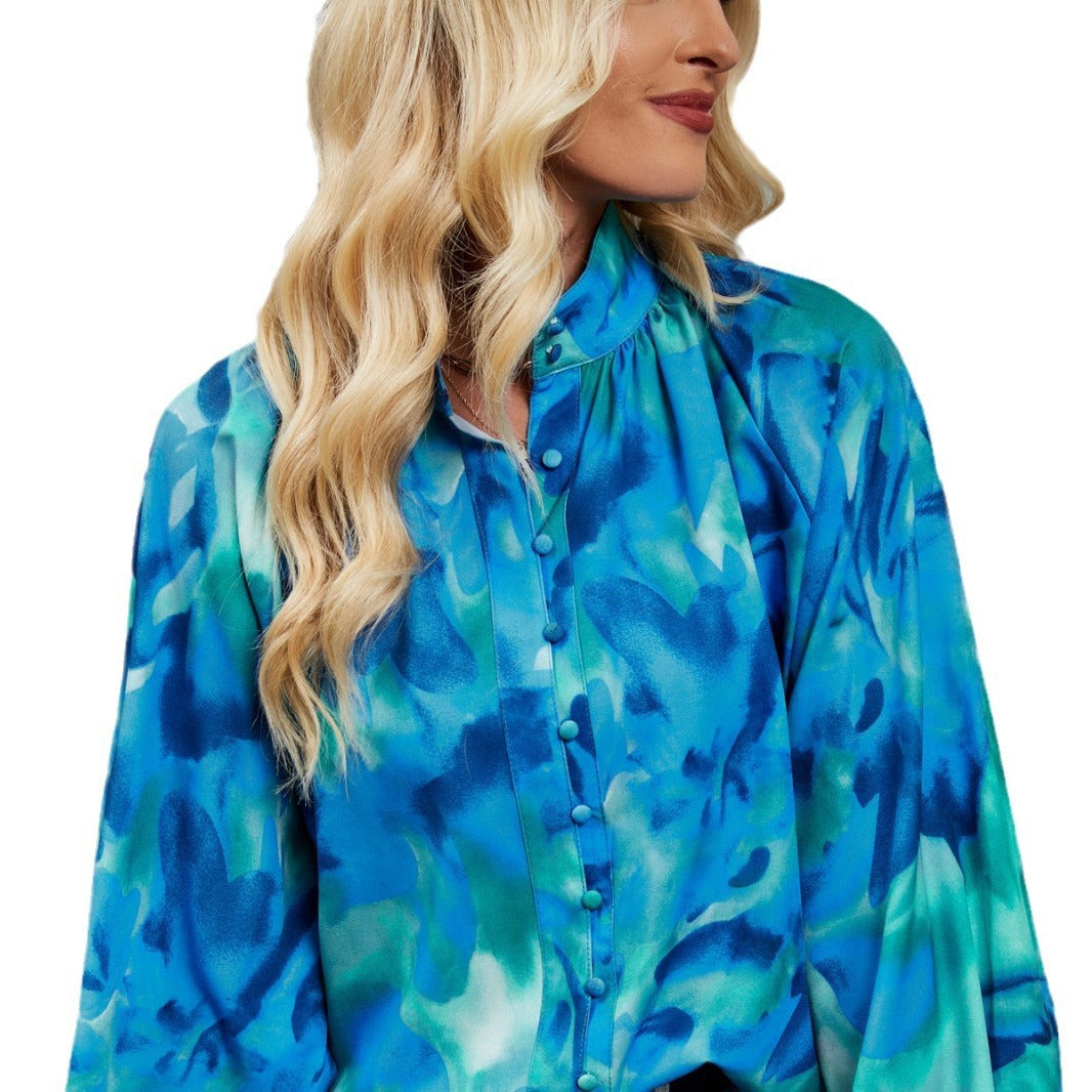 Women's Blouse – Relaxed Fit – Light and Breathable – Button Closure and Artistic Print
