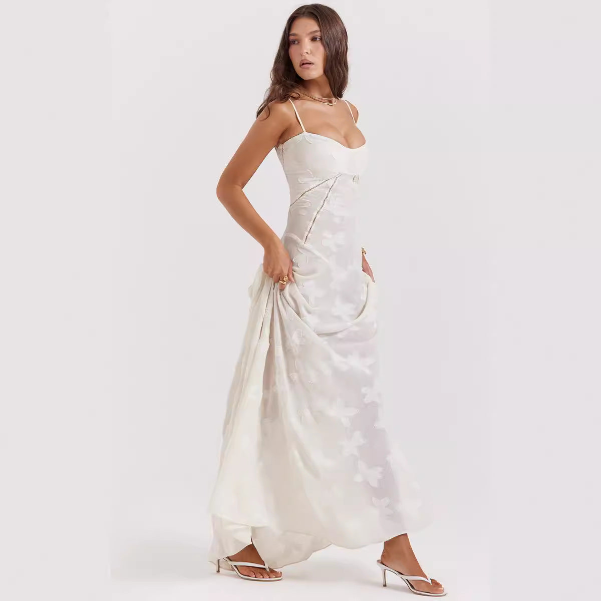 Women's Evening Dress – Chiffon – Slim Fit – Spaghetti Straps – Embroidered Design