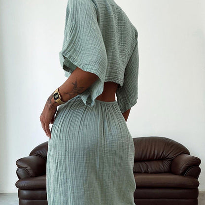 Women's Maxi Dress – Slim Fit – V-Neck – Waist Cutout – Open Back – Short Sleeves