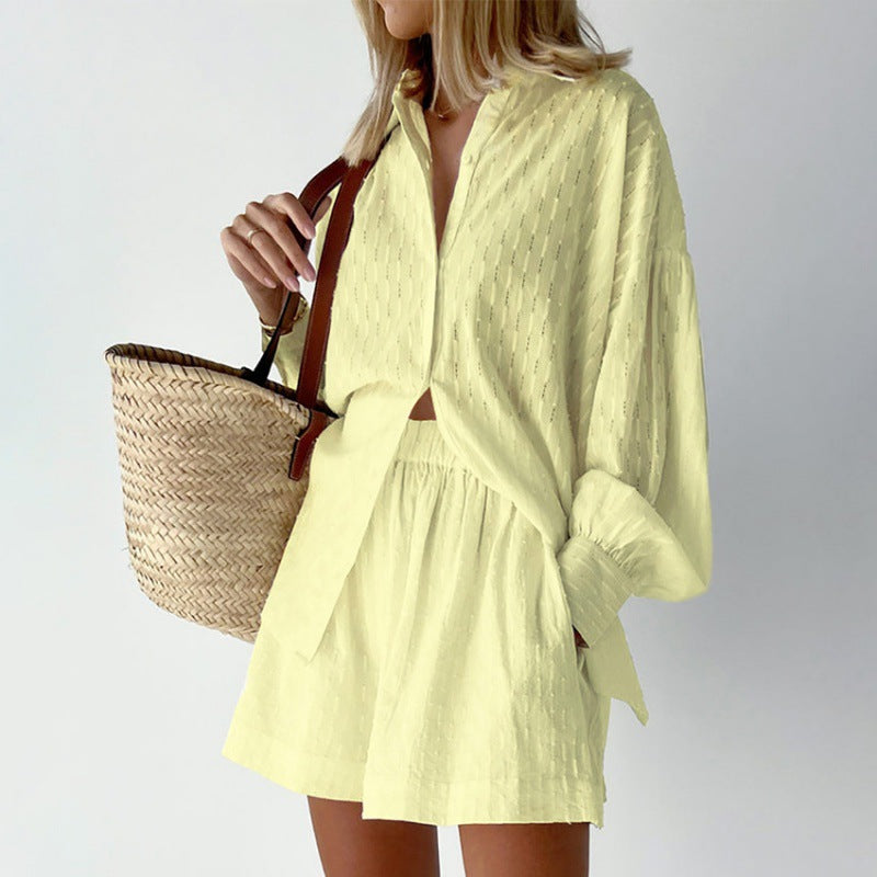 Women's Set with Blouse and Shorts – Relaxed Fit – Jacquard – Puff Sleeves – Elastic Waist