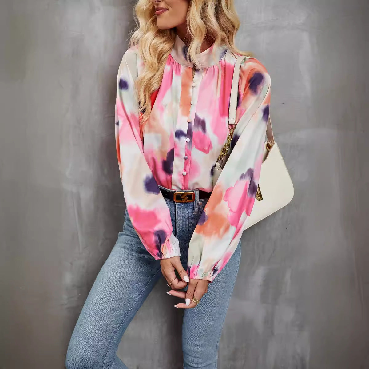 Women's Blouse – Relaxed Fit – Light and Breathable – Button Closure and Artistic Print