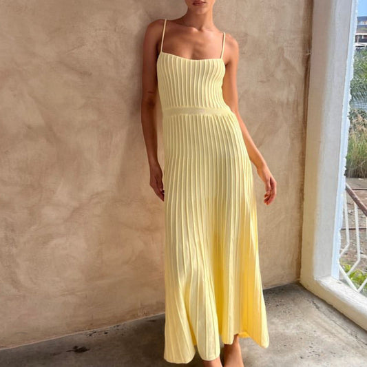 Women's Maxi Dress – Slim Fit – High Waist – Pleated Skirt – Soft Straps