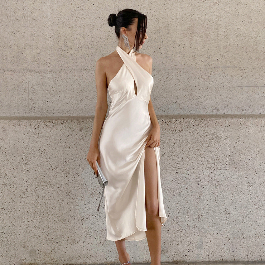Women's Evening Dress – Satin – Slim Fit Mermaid Cut – Halterneck with Keyhole