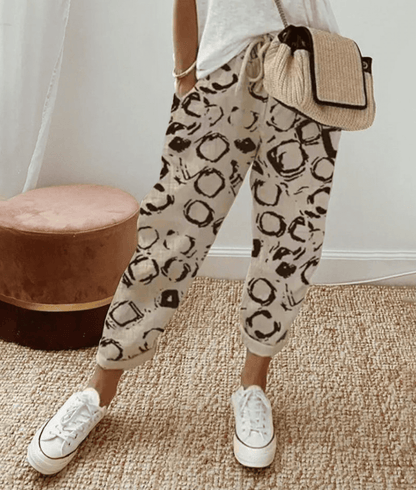 Women's Pants – Relaxed Fit – Breathable Blend – Drawstring Waist – Abstract Print – Cropped