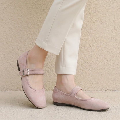 Classic Mary Jane Flats for Women – Timeless Comfort & Everyday Elegance
