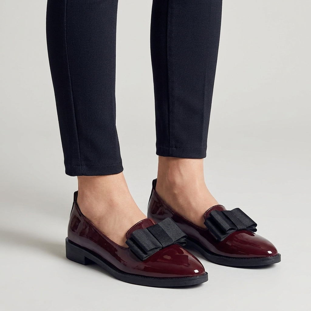 Pointed Toe Leather Loafers for Women – Stylish & Supportive Comfort