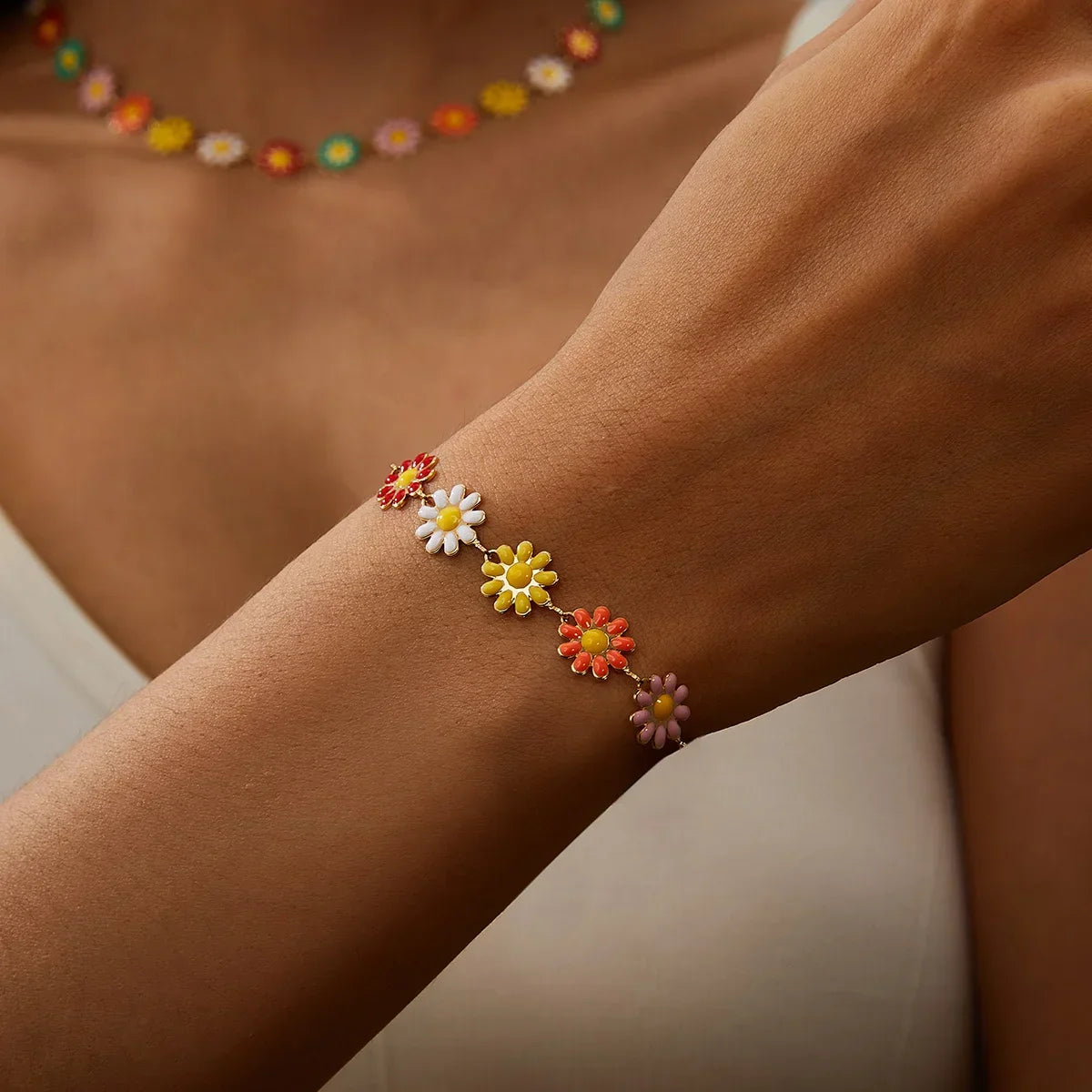 Daisy Floral Bracelet & Necklace Two-Piece Set | Daisy Charm Jewelry Set