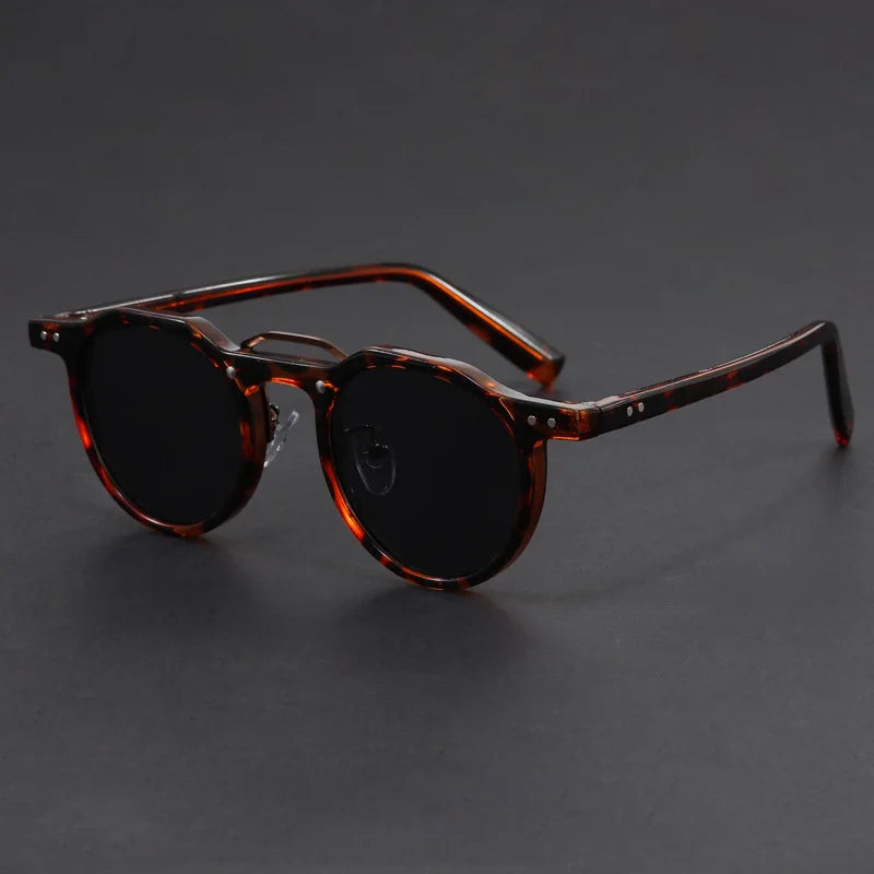 Uptown Retro Round Sunglasses