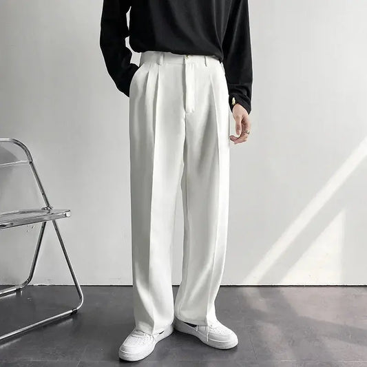 Men's Trousers – Wide Fit – Pleated Front – Lightweight and Breathable – Relaxed Style