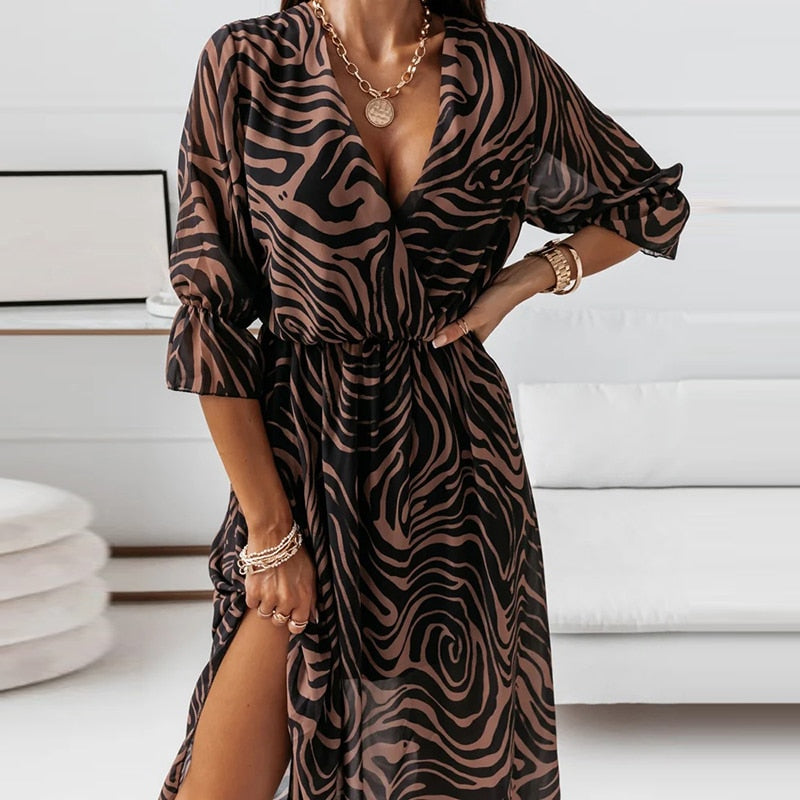 Women's Maxi Dress - V-Neck - 3/4 Sleeves - Elastic Waist - Slit - Light and Elegant