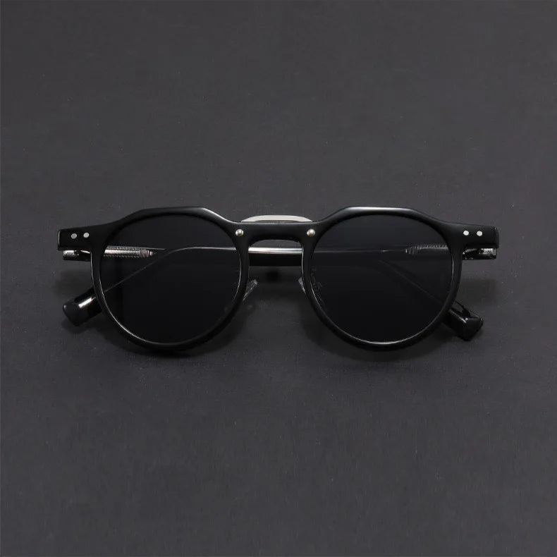 Uptown Retro Round Sunglasses