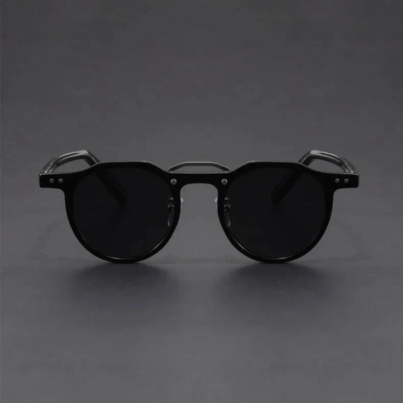 Uptown Retro Round Sunglasses