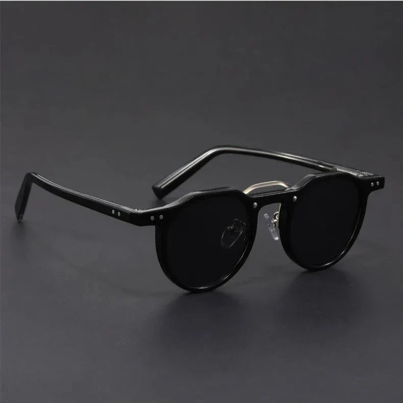 Uptown Retro Round Sunglasses