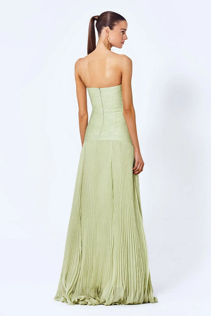 Women's Maxi Dress – Strapless Fit – Pleated Skirt – Elegant Flowy Design
