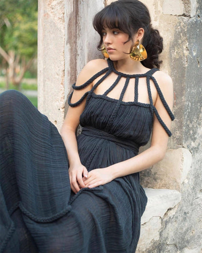 Maxi Dress for Women – Flexible Braided Straps – Pleated Fabric – Elegant Loose Fit