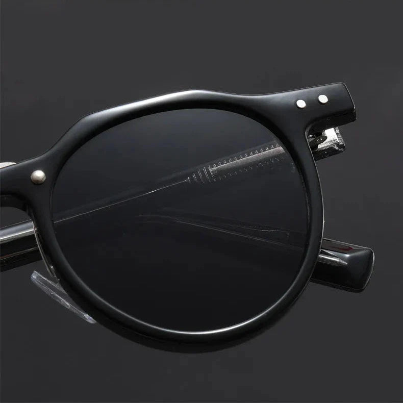 Uptown Retro Round Sunglasses