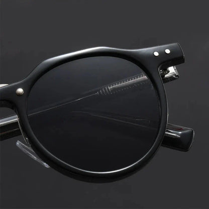 Uptown Retro Round Sunglasses