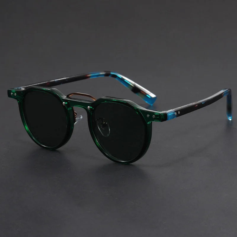 Uptown Retro Round Sunglasses
