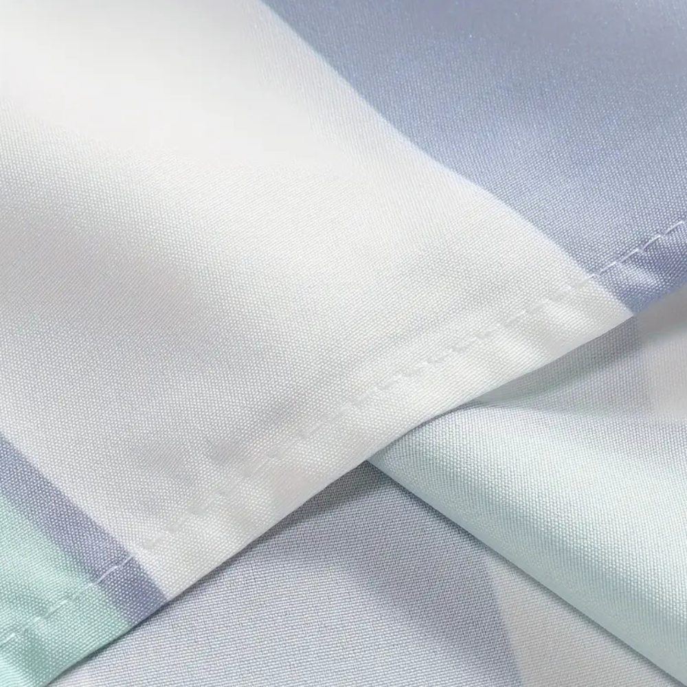 Men's Short-Sleeved Shirt - Striped - Relaxed Fit - Button Closure - Light and Breathable