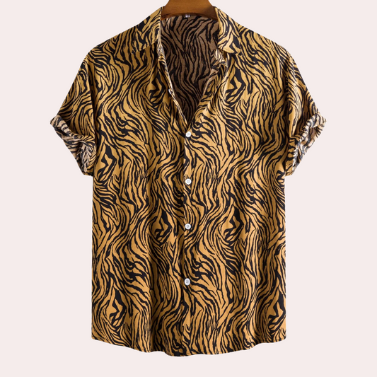 Men's Shirt - Button Closure - Regular Fit - Short Sleeves - Trendy Animal Print