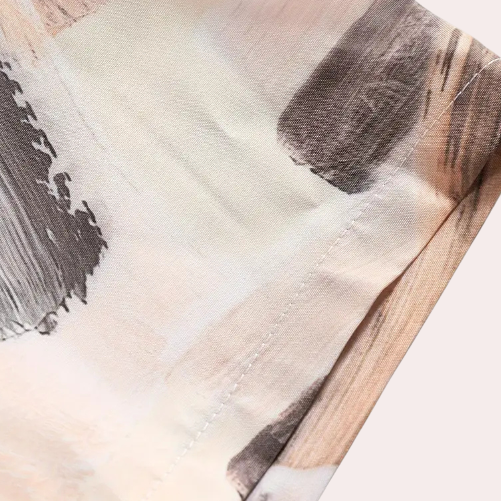 Men's Short-Sleeved Shirt - Relaxed Fit - Button Closure - Modern Patterned Design