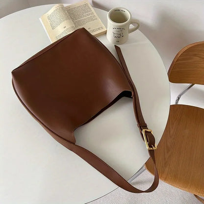 Isla Slouchy Shoulder Bag | Minimalist Buckle Detail Bag