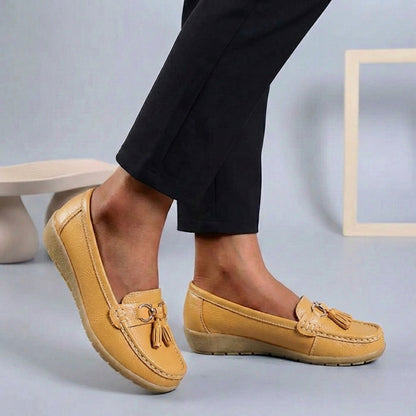 Comfort Tassel Loafers for Women – Stylish Everyday Support