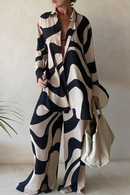 Women's Set - Oversized Shirt & Wide Pants - Light and Breathable - Abstract Pattern