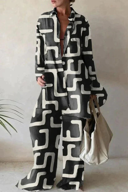 Women's Set - Oversized Shirt & Wide Pants - Light and Breathable - Abstract Pattern