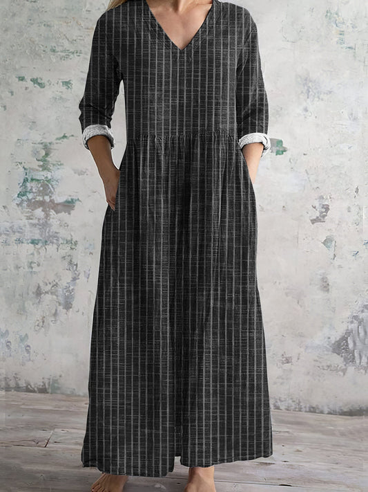 Dress for Women – Maxi Length – Relaxed Fit – Natural Fibers – Striped – V-Neck – Long Sleeves – With Pockets