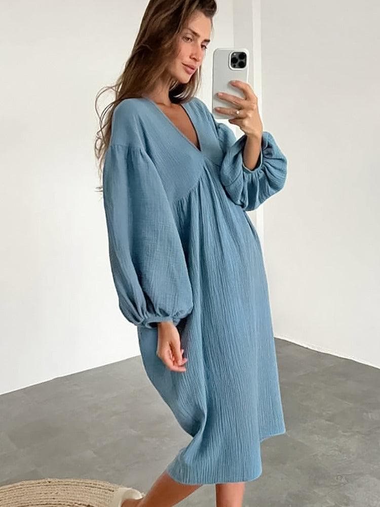Women's Maxi Dress - Loose Fit - V-neck - Long Balloon Sleeves - Light and Comfortable