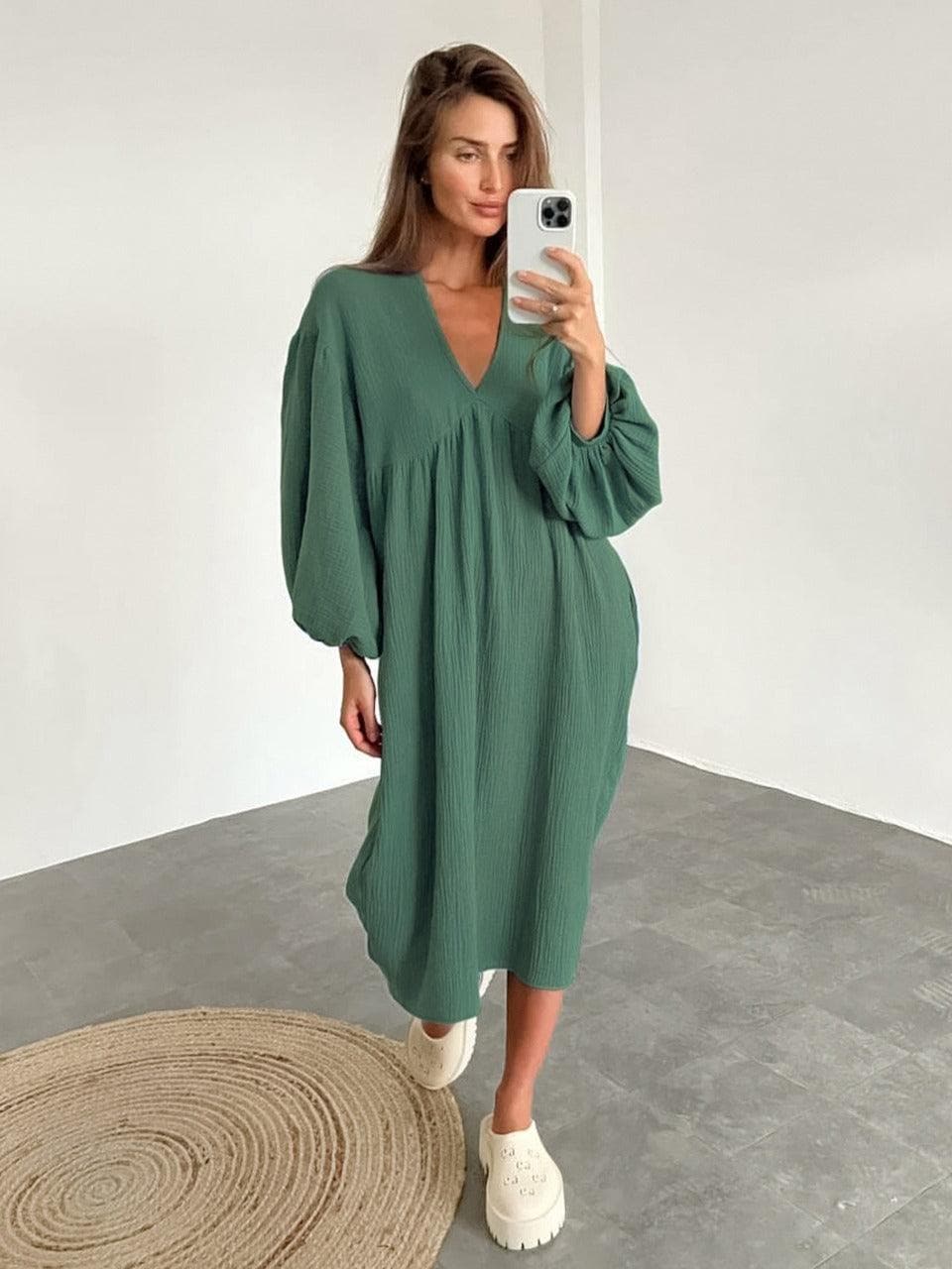 Women's Maxi Dress - Loose Fit - V-neck - Long Balloon Sleeves - Light and Comfortable