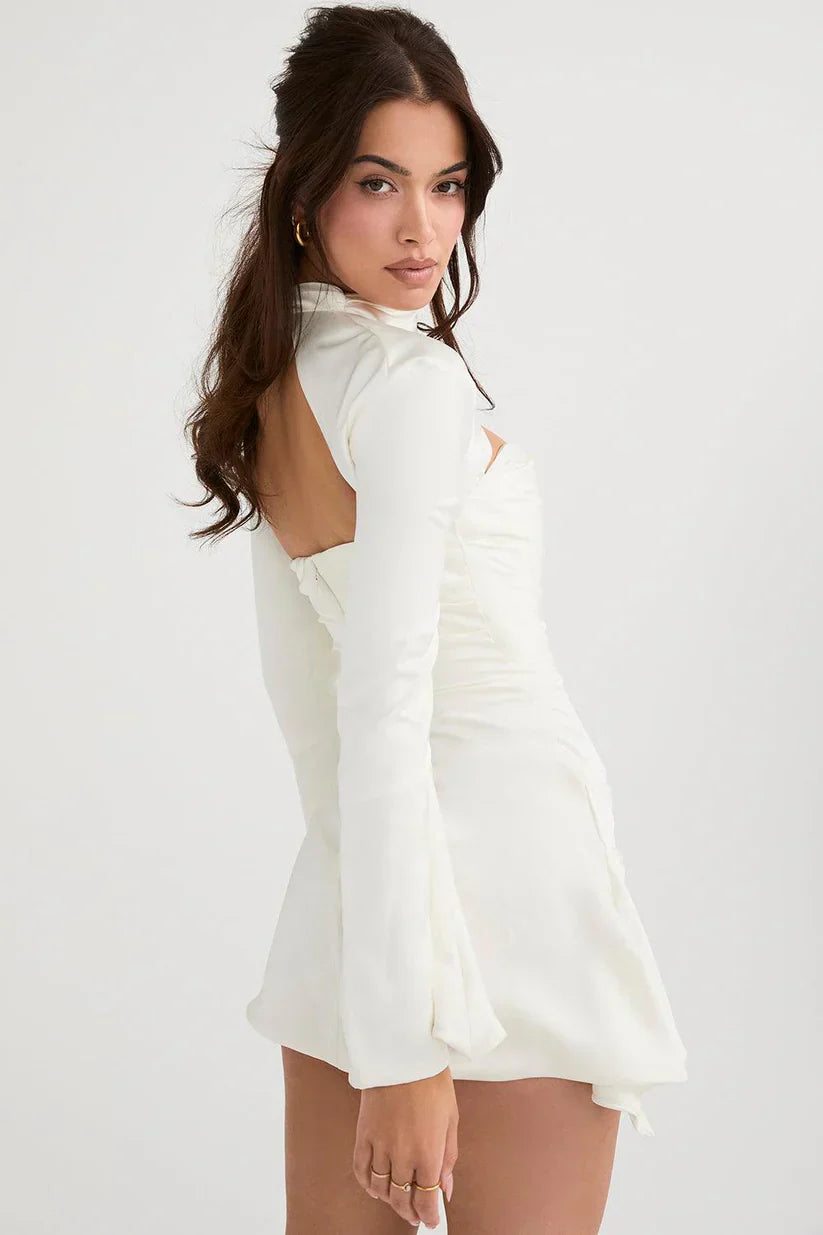 Valentina - Cocktail Dress with Trendy Cut-Out and Long Sleeves for a Bold