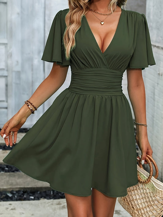 Dress for Women – Fit-and-flare Cut – Deep V-neck – Short-sleeved – Light and Comfortable