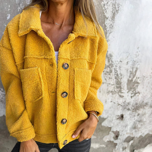 Women's Sherpa Jacket - Soft and Warm - Oversized Fit - Button Closure - With Large Pockets
