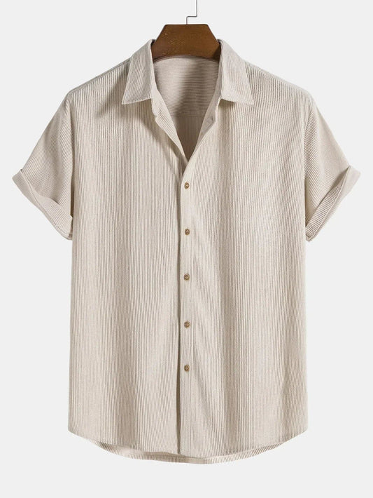 Men's Shirt - Short-Sleeved - Lightweight Fabric - Relaxed Fit - Button Closure