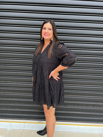 Women's Dress - A-line Loose Fit - 3/4 Sleeves - Button Closure & Broderie Anglaise