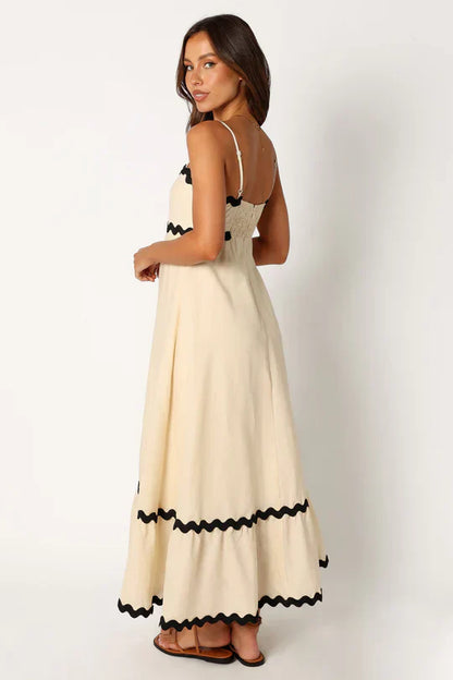 Women's Maxi Dress – Lightweight – Spaghetti Straps – Elegant Loose Fit – Zigzag Details