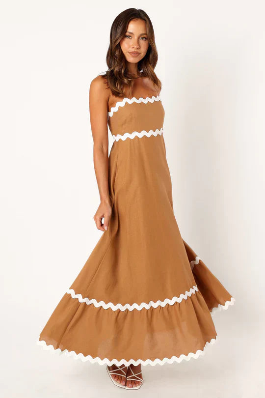 Women's Maxi Dress – Lightweight – Spaghetti Straps – Elegant Loose Fit – Zigzag Details