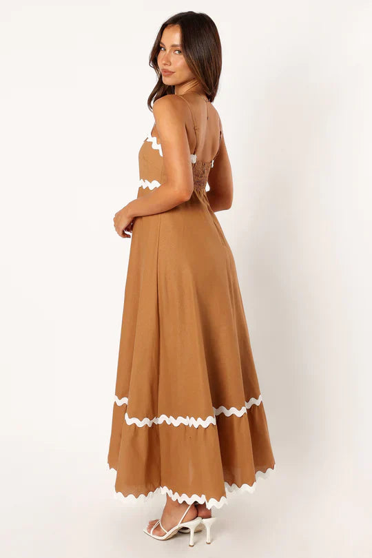 Women's Maxi Dress – Lightweight – Spaghetti Straps – Elegant Loose Fit – Zigzag Details
