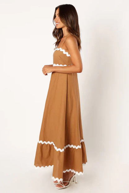 Women's Maxi Dress – Lightweight – Spaghetti Straps – Elegant Loose Fit – Zigzag Details